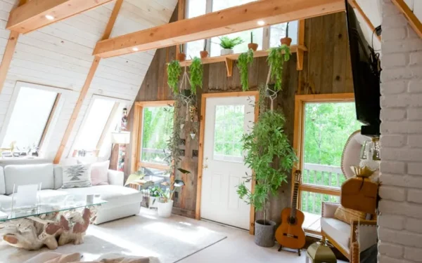 How to Get Into Airbnb Investing: My Personal Playbook