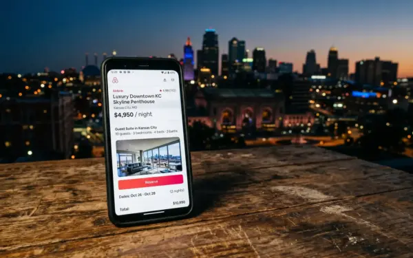 Who Is Really Setting Airbnb Prices During Major Events An Investigation Into Dynamic Pricing Platform Algorithms and the $800-a-Night Problem